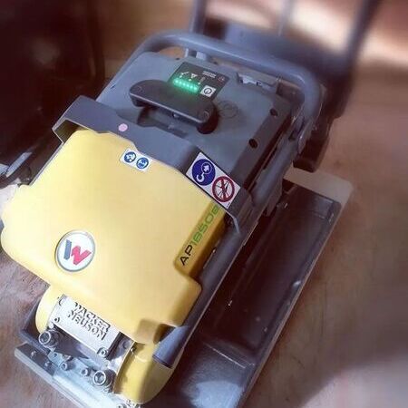 Maschine zur Bodenverdichtung